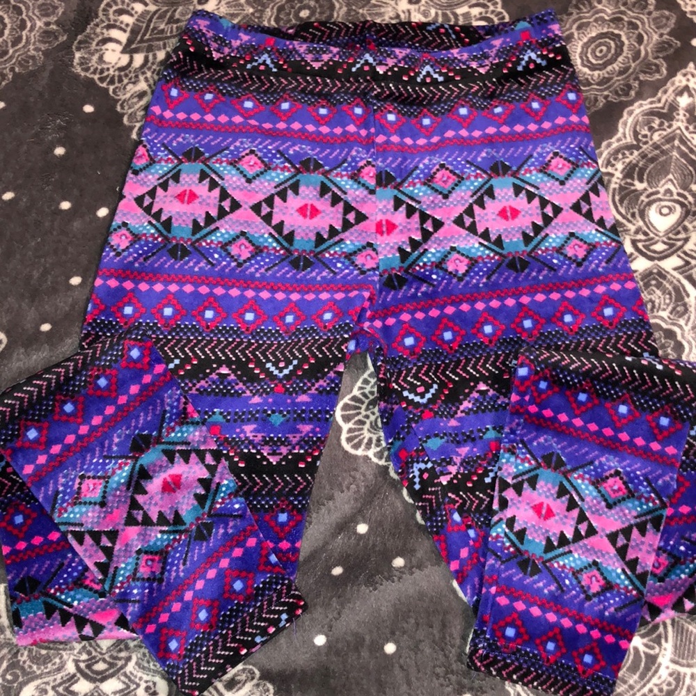Purple leggings